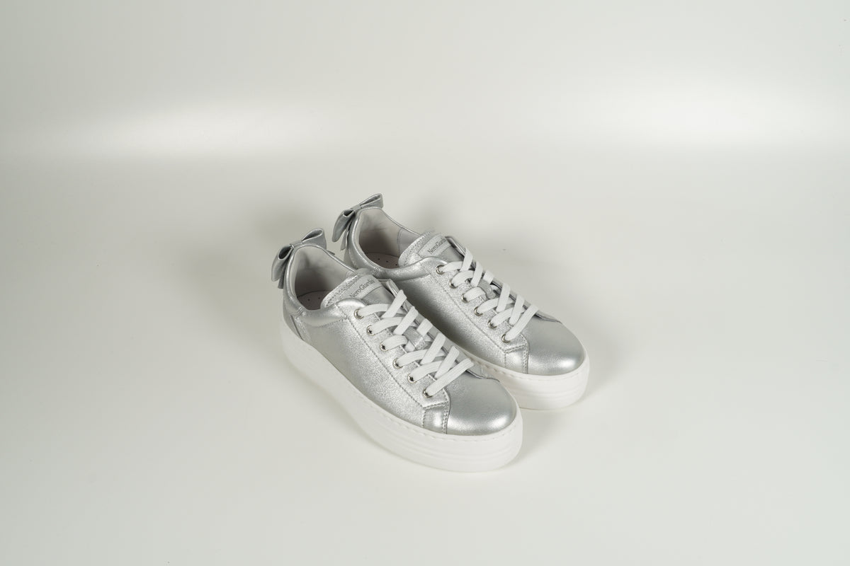 Sneaker Silver