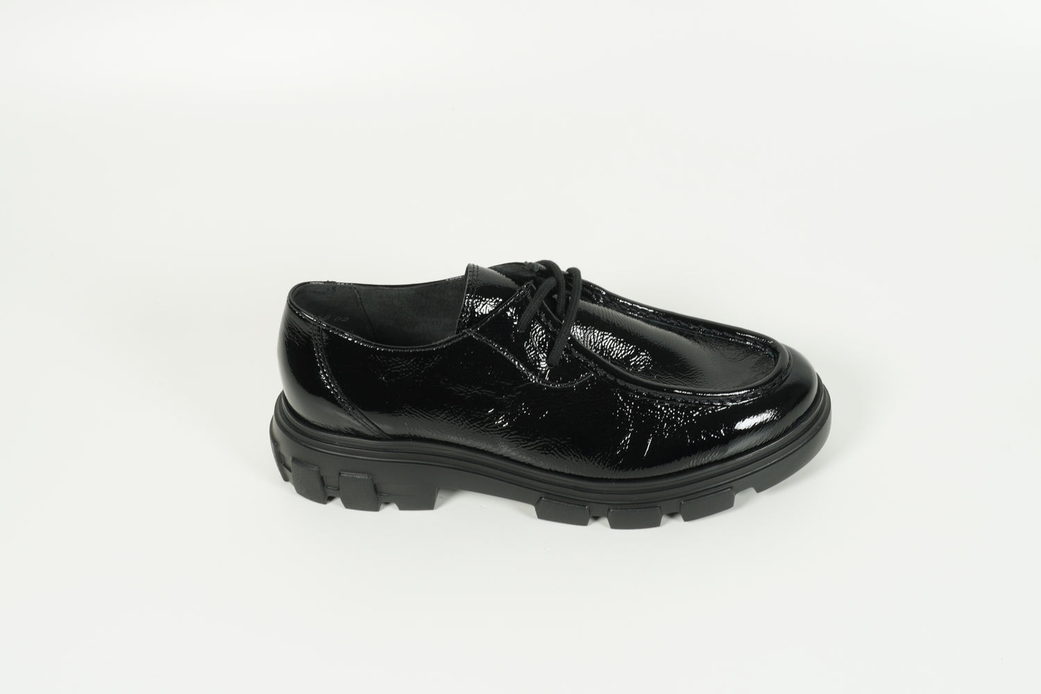 Schnürschuh Schwarz
