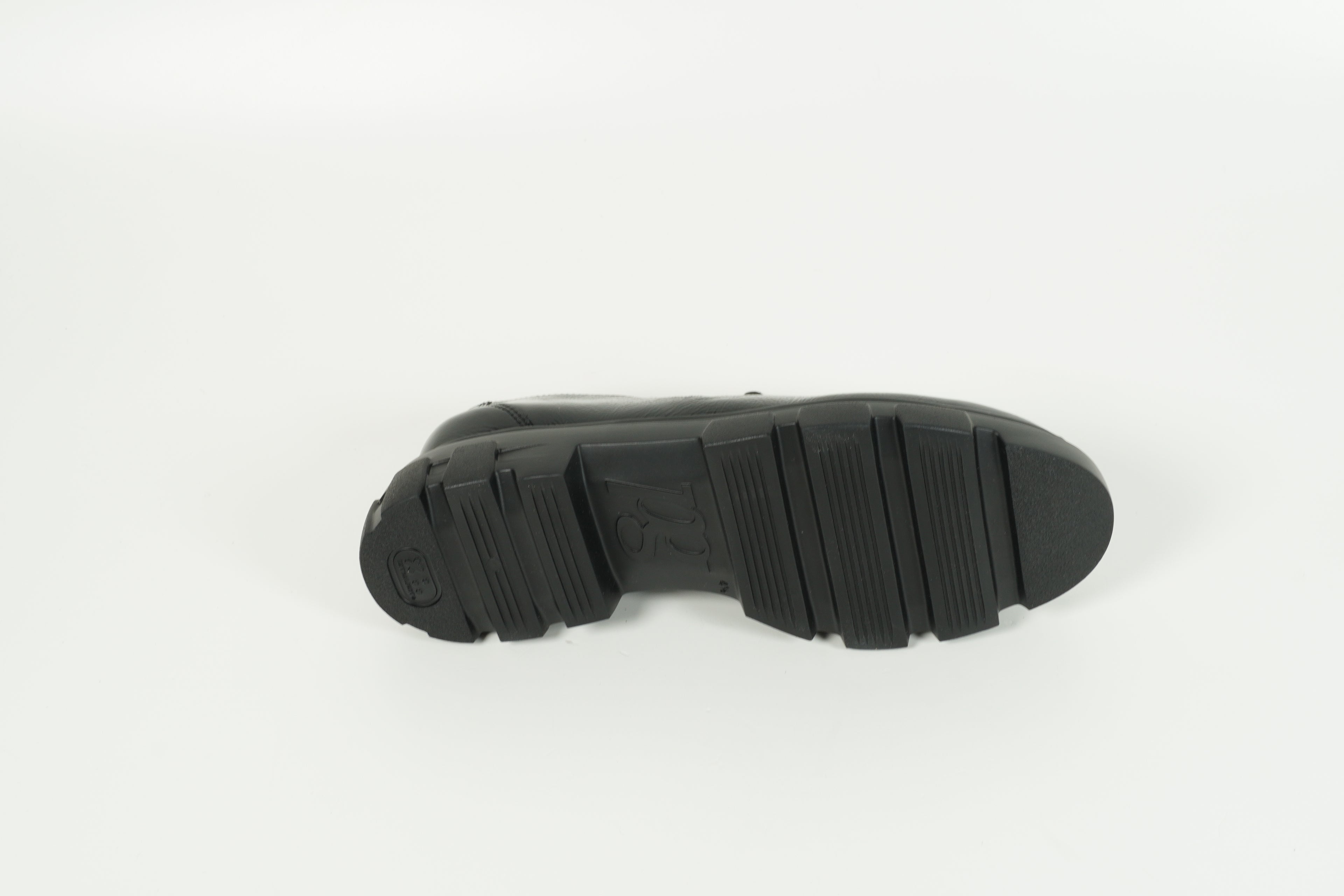 Schnürschuh Schwarz