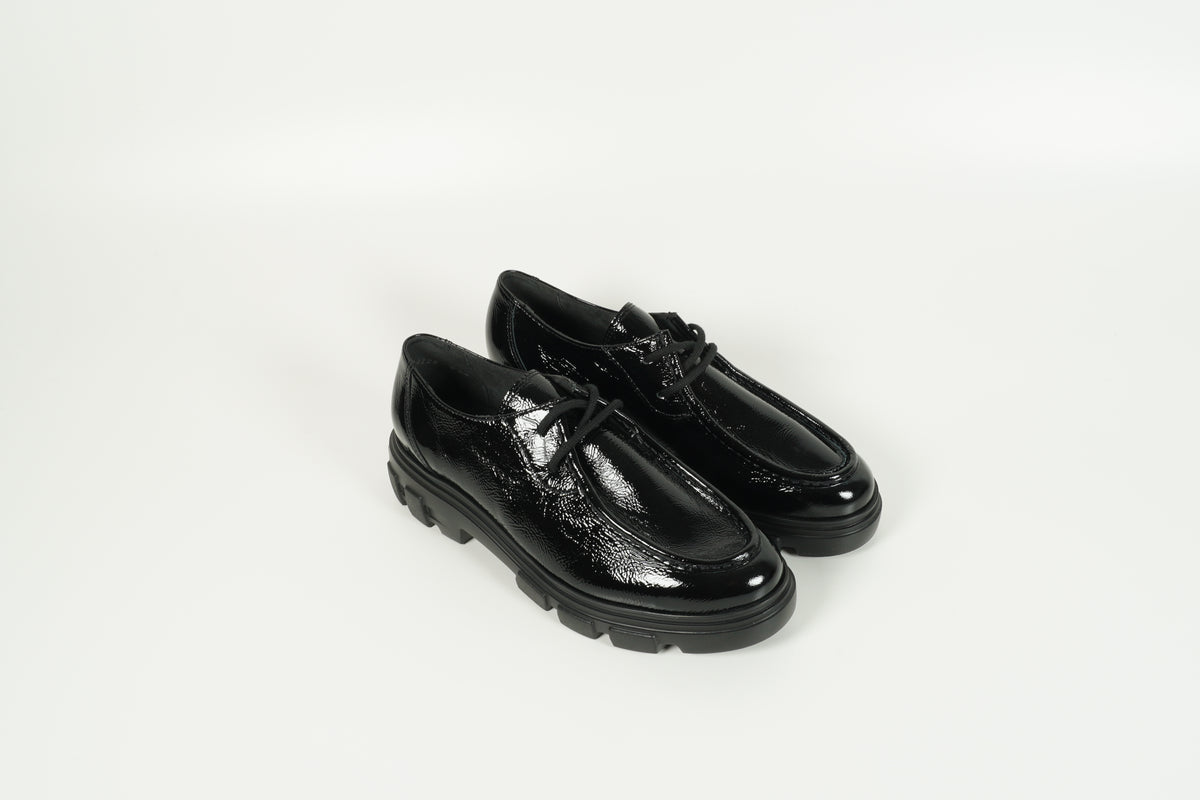 Schnürschuh Schwarz