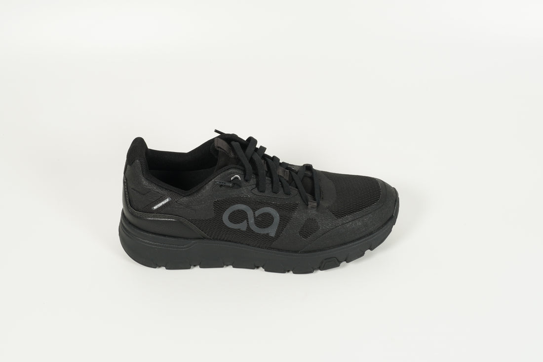 Sneaker Schwarz