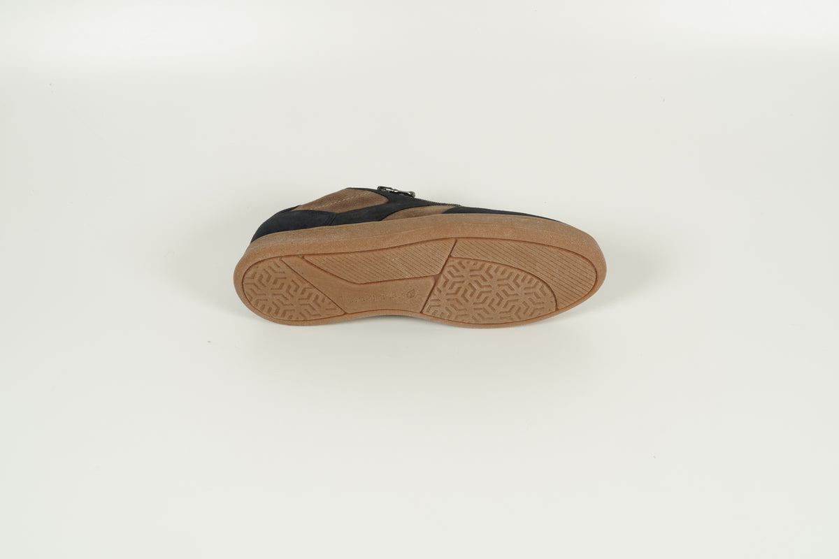 Brown Sneaker