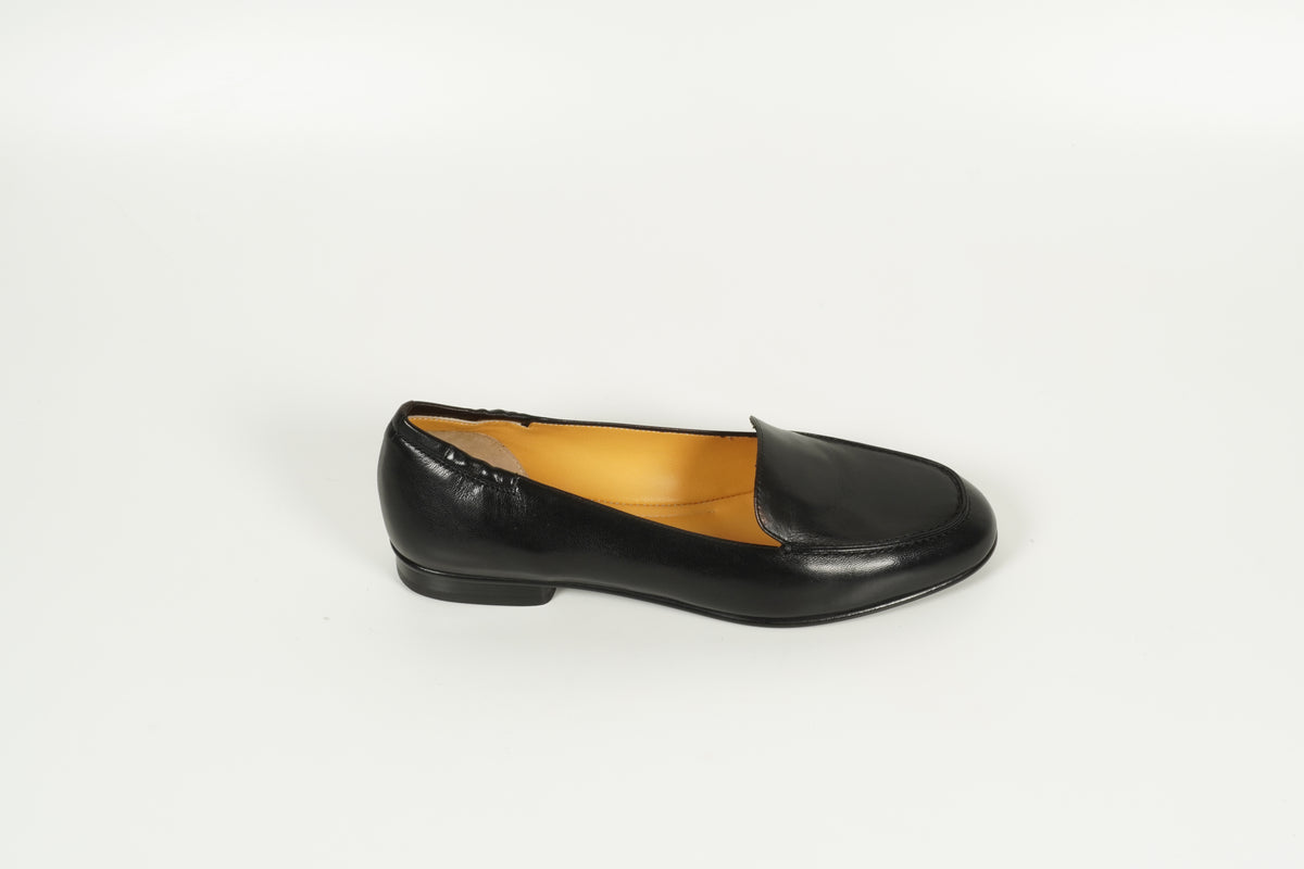 Moccasin Black