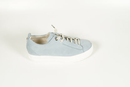 Sneaker Blau