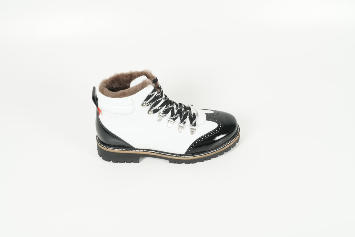 Boot Schwarz