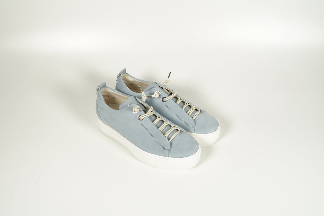 Sneaker Blau