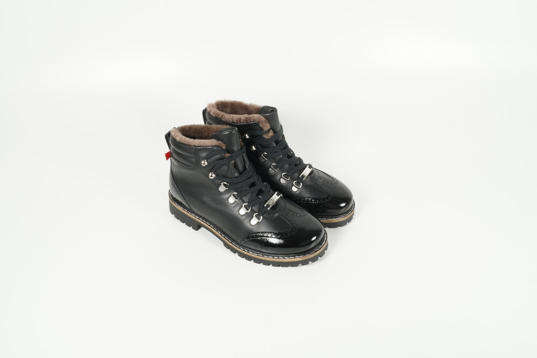Boot Schwarz