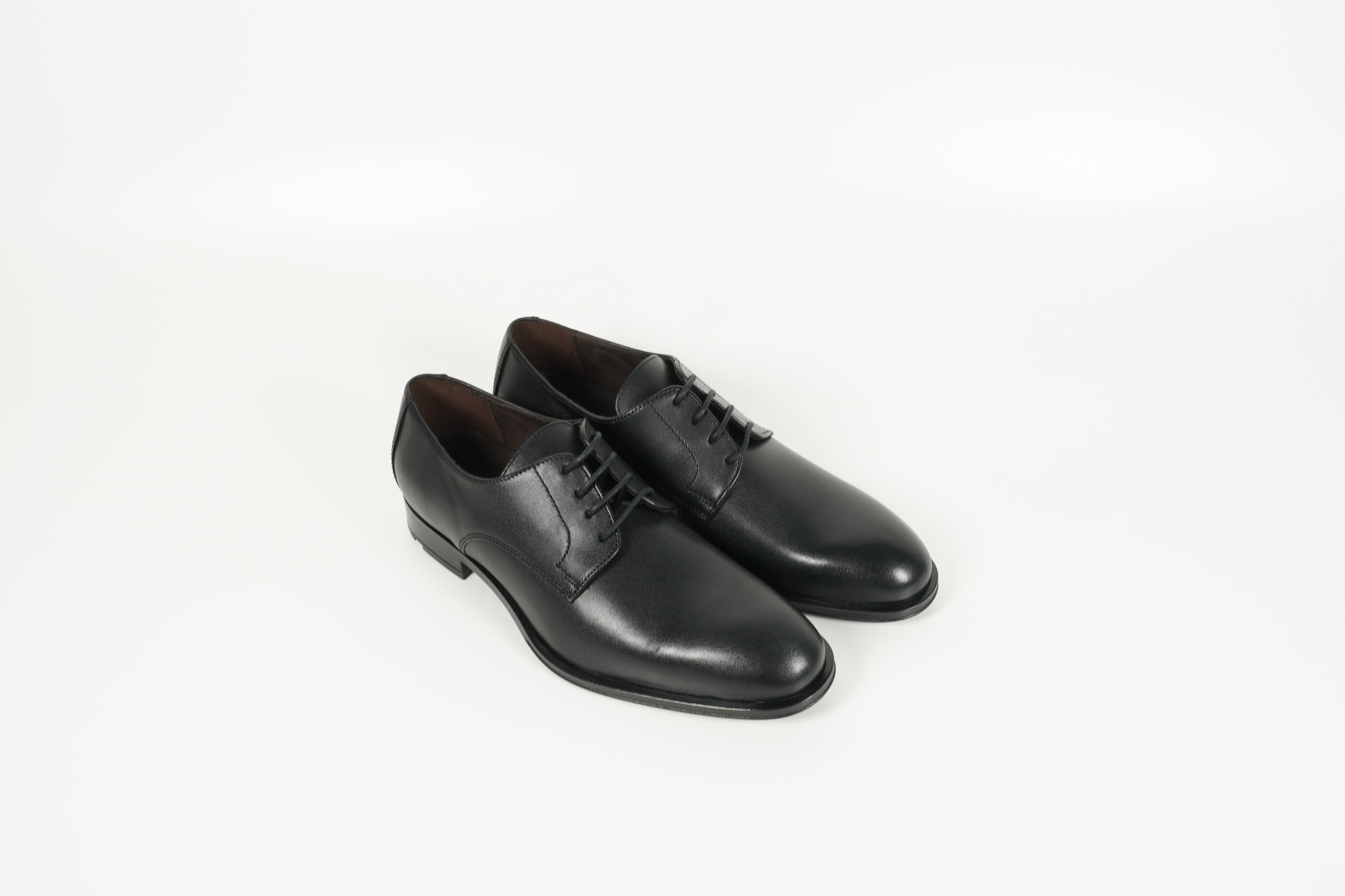 Schnürschuh Schwarz