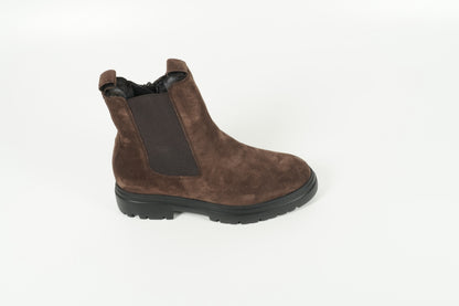 Boot Braun