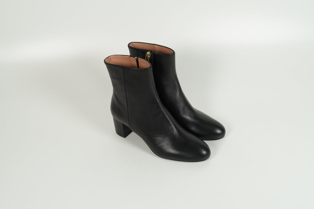 ankle boots black