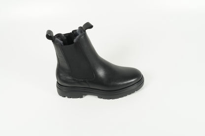 Boot Schwarz