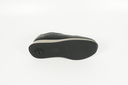 Sneaker Schwarz