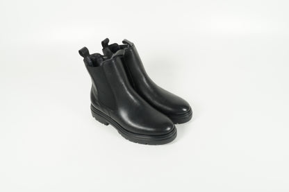 Boot Schwarz