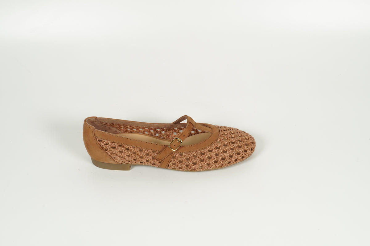 Ballerina Brown