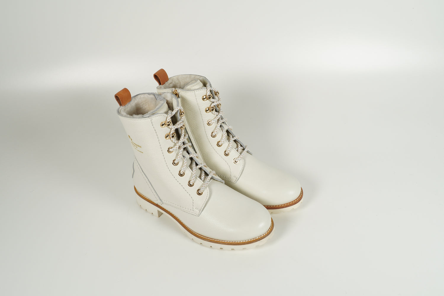 ankle boots white