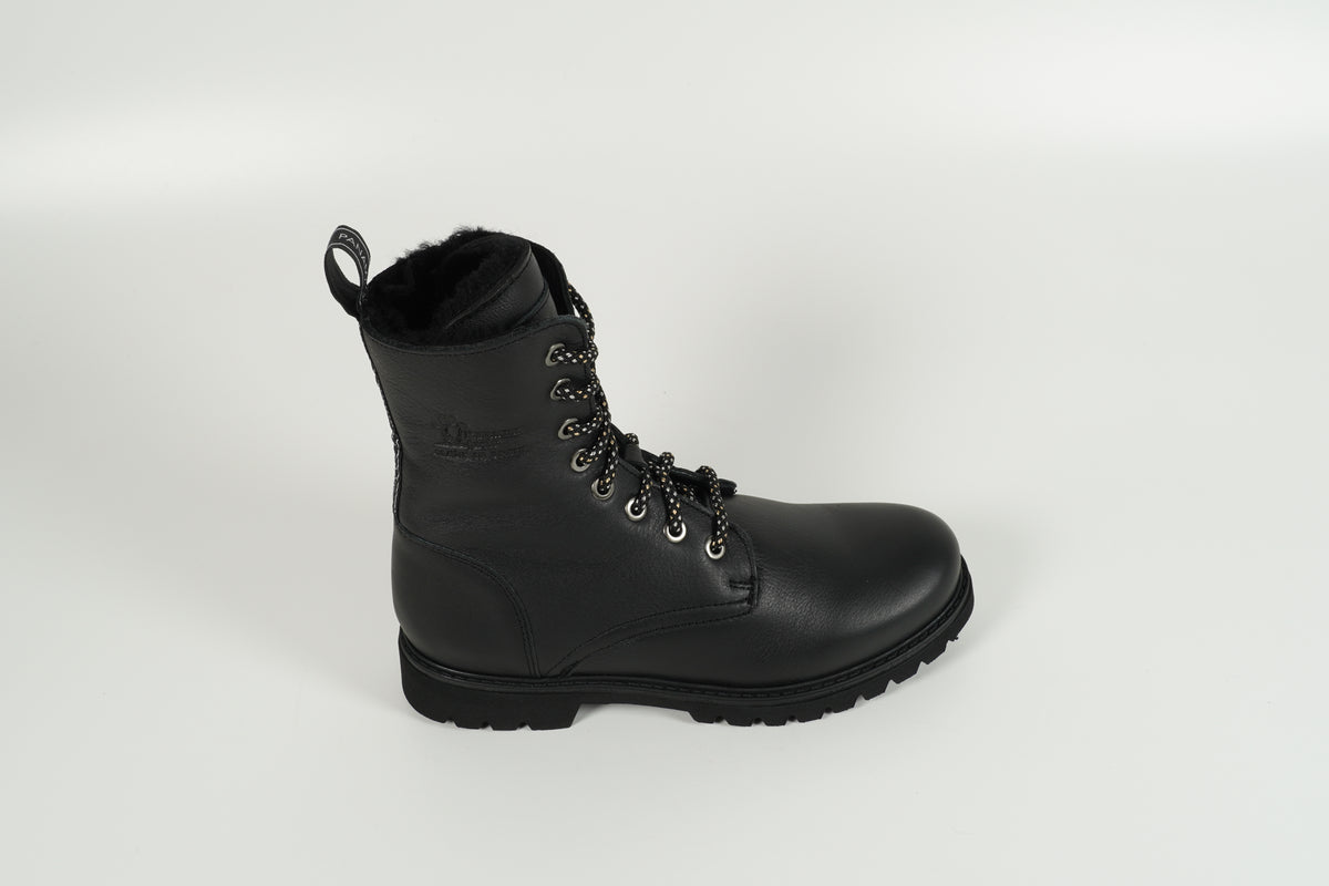 Bateau Noir