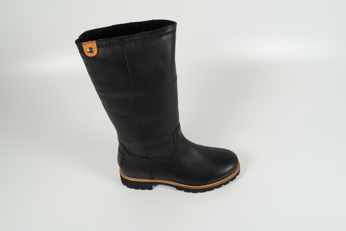 Boat Black