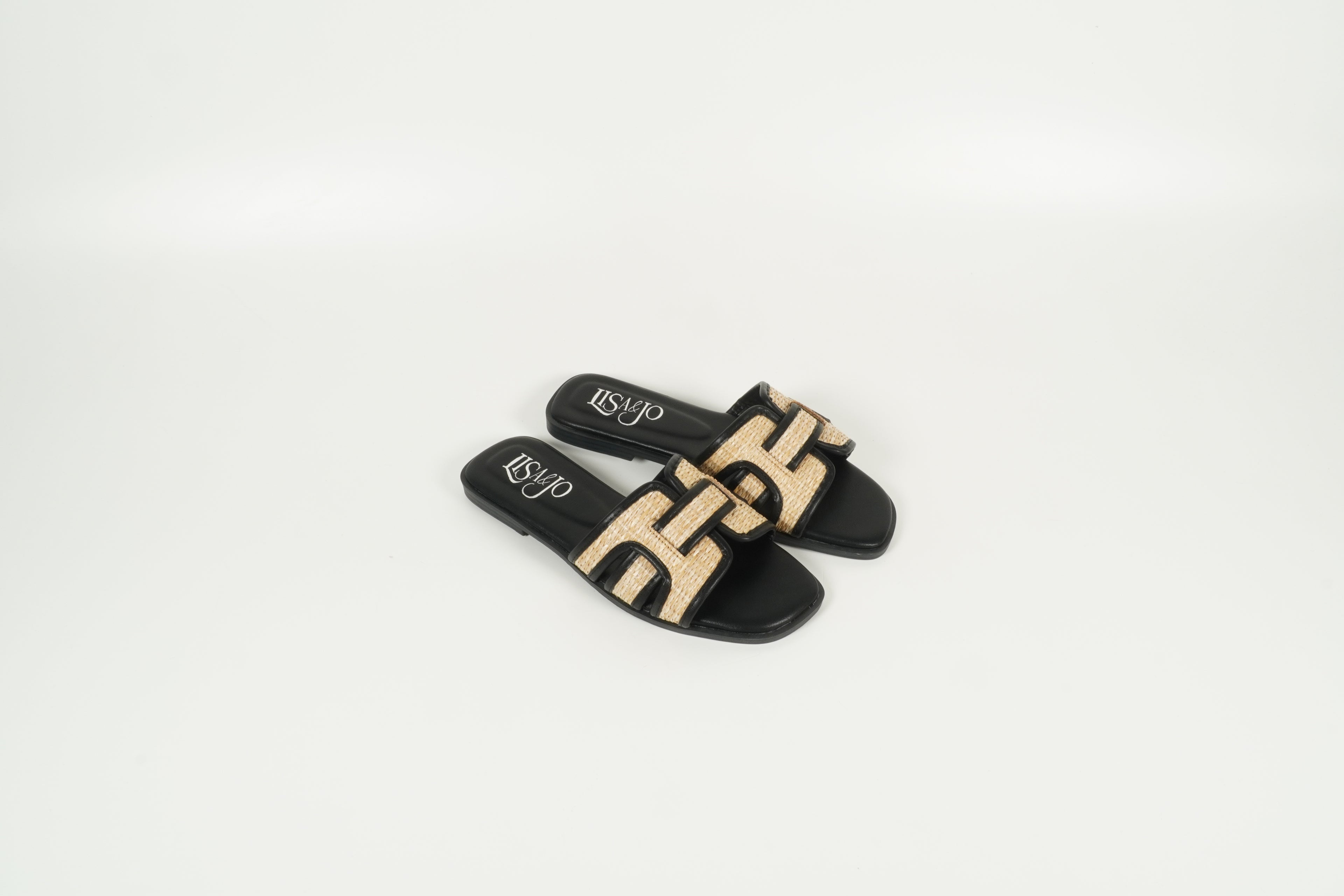 Pantolette Schwarz