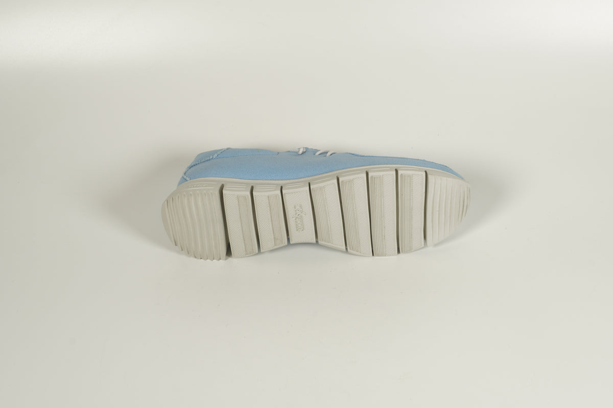 Sneaker Blau