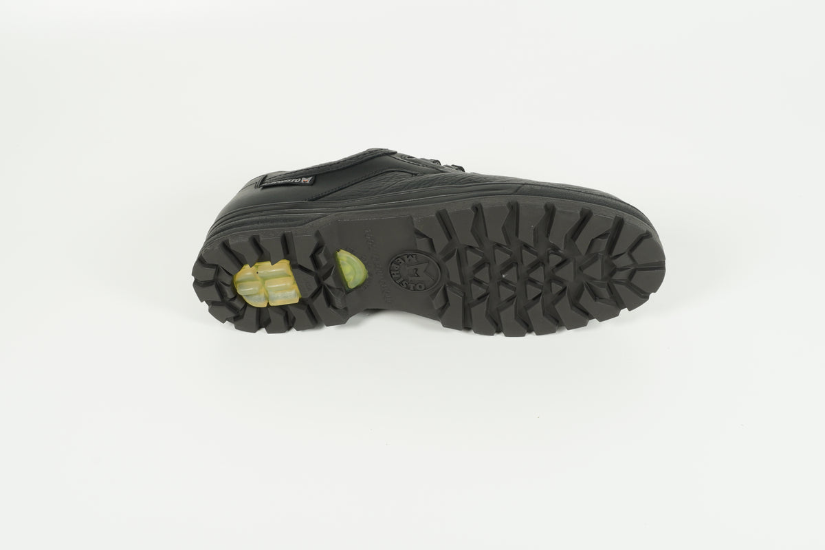 Schnürschuh Schwarz