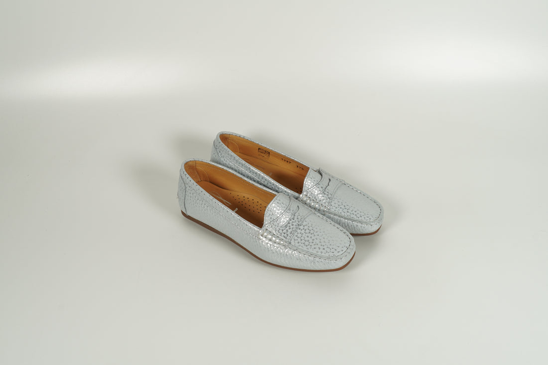 Moccasin Weiss