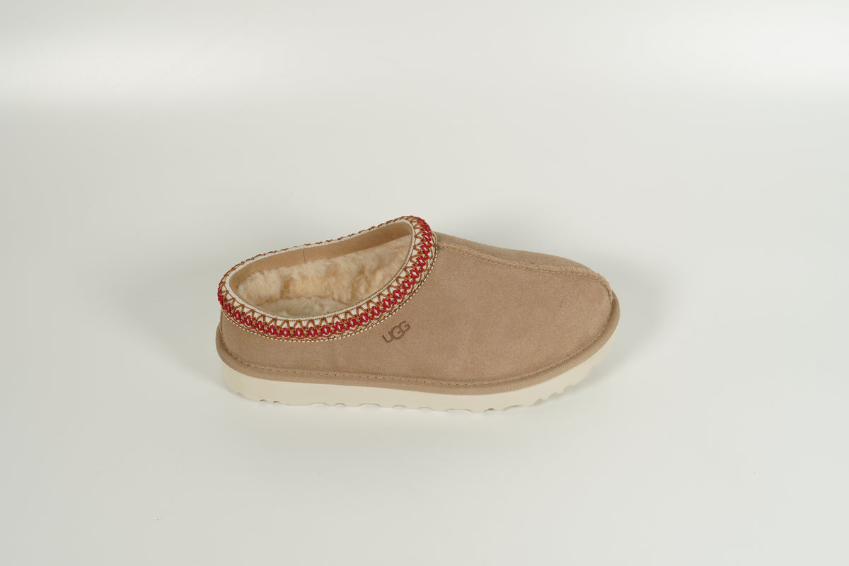 Beige Tasman