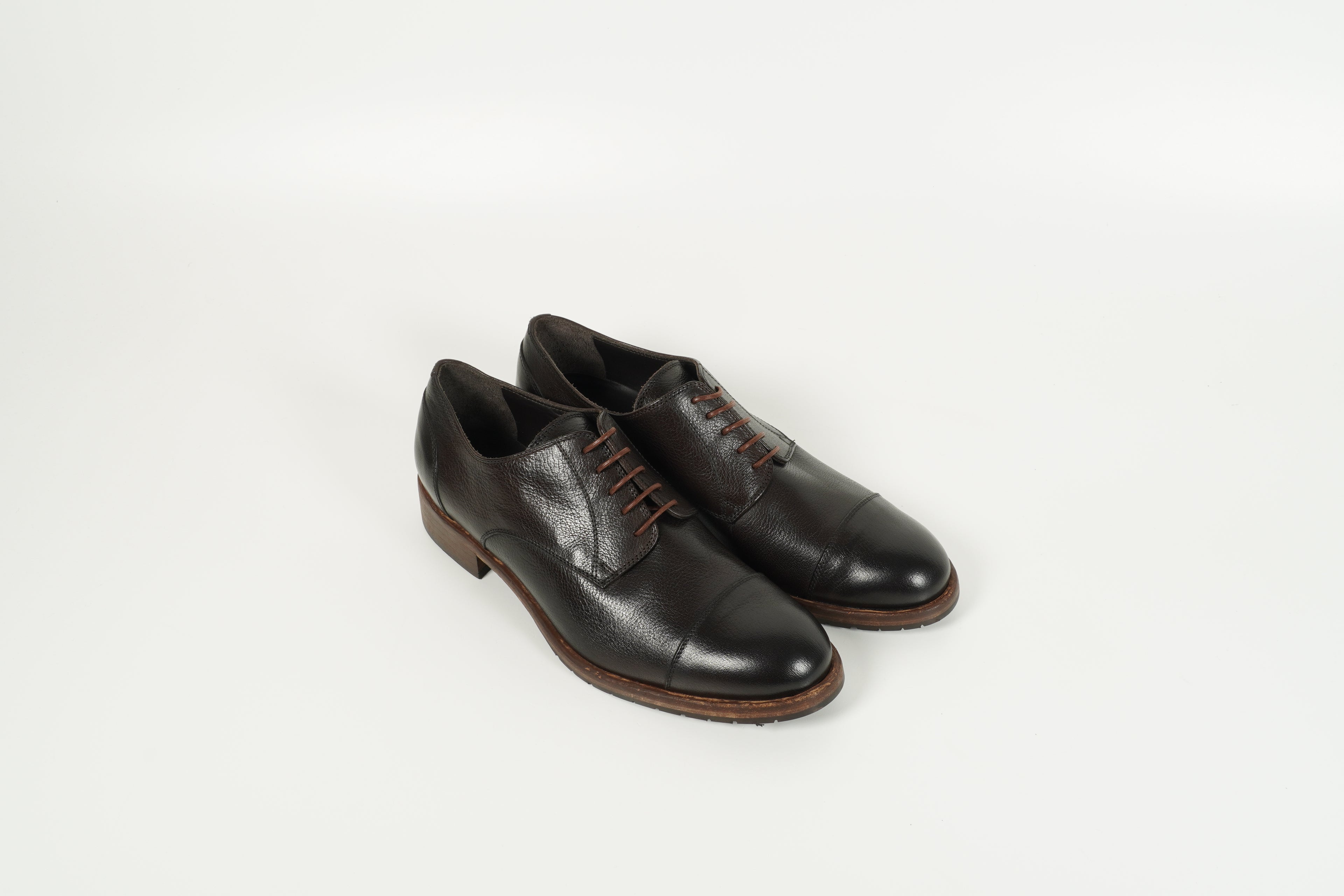Schnürschuh Braun