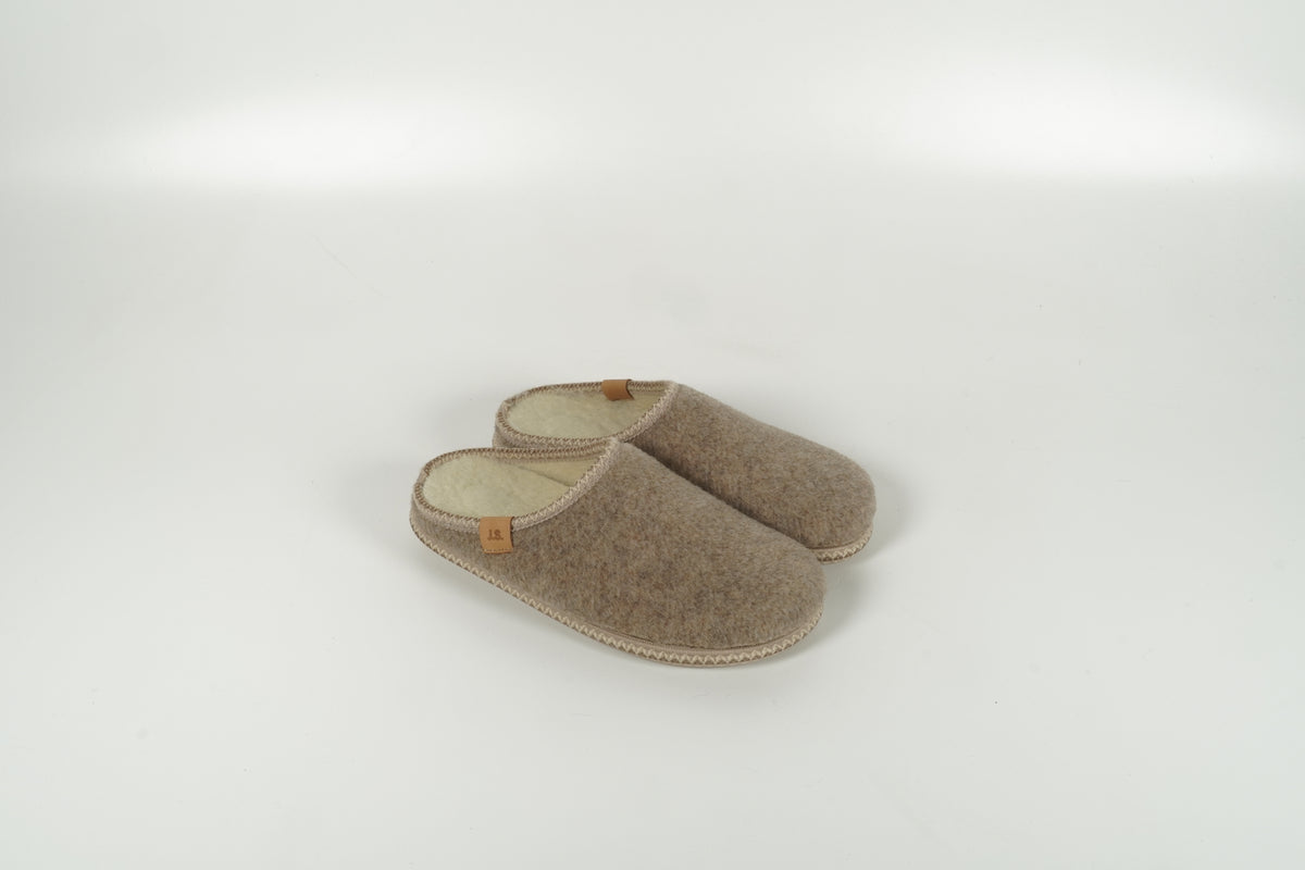 Hausschuhe Beige