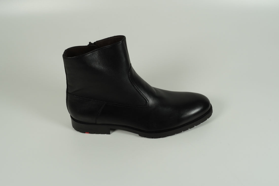 Stiefelette Schwarz gefüttert