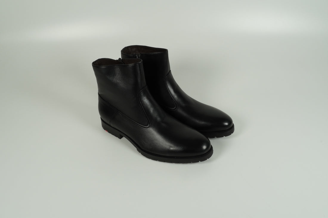 Stiefelette Schwarz gefüttert