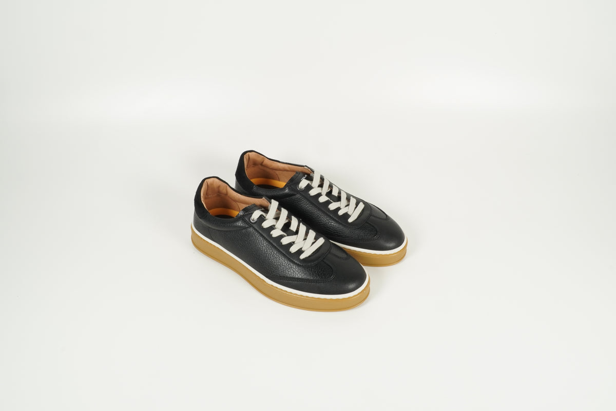 Baskets noires