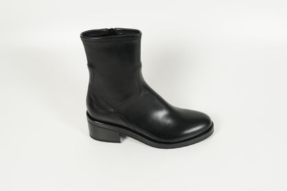 Stiefelette Schwarz
