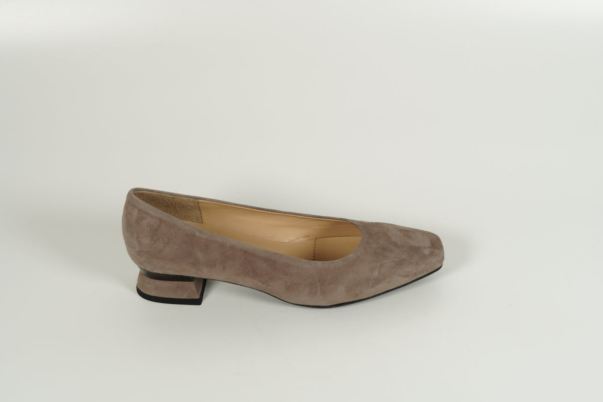 Beige Pumps