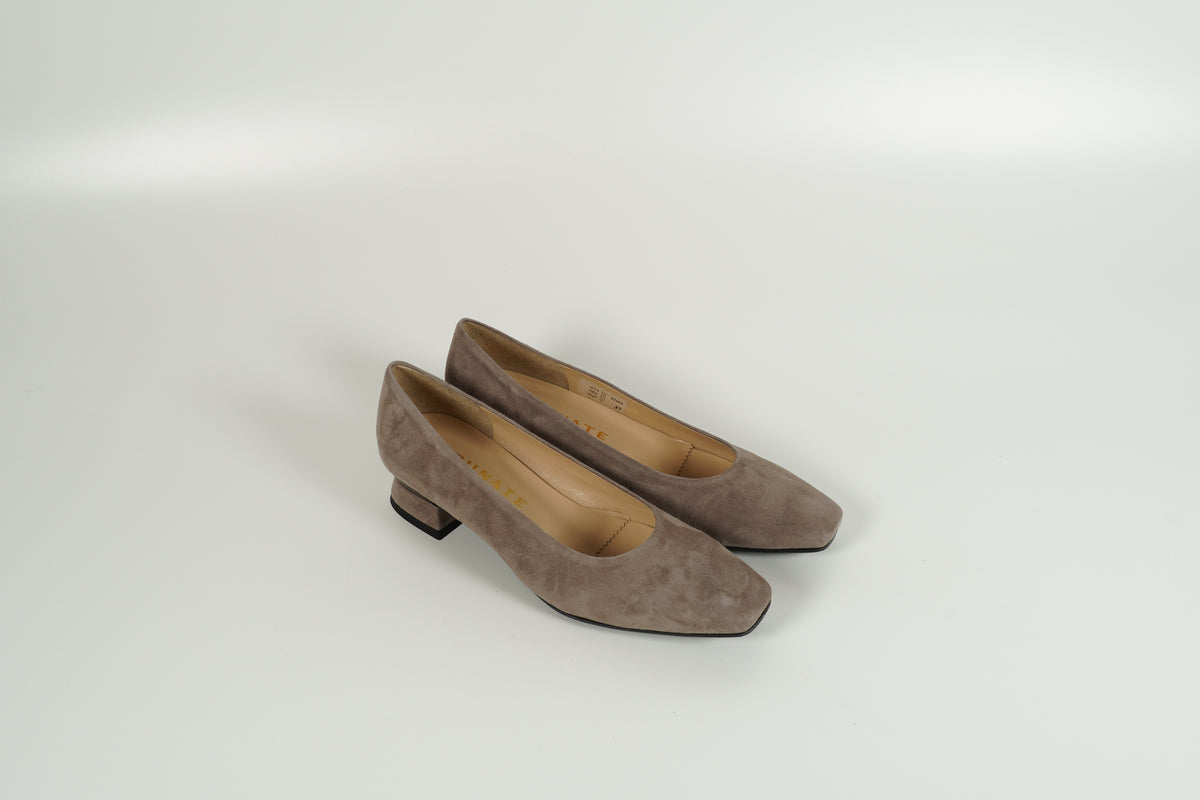 Beige Pumps