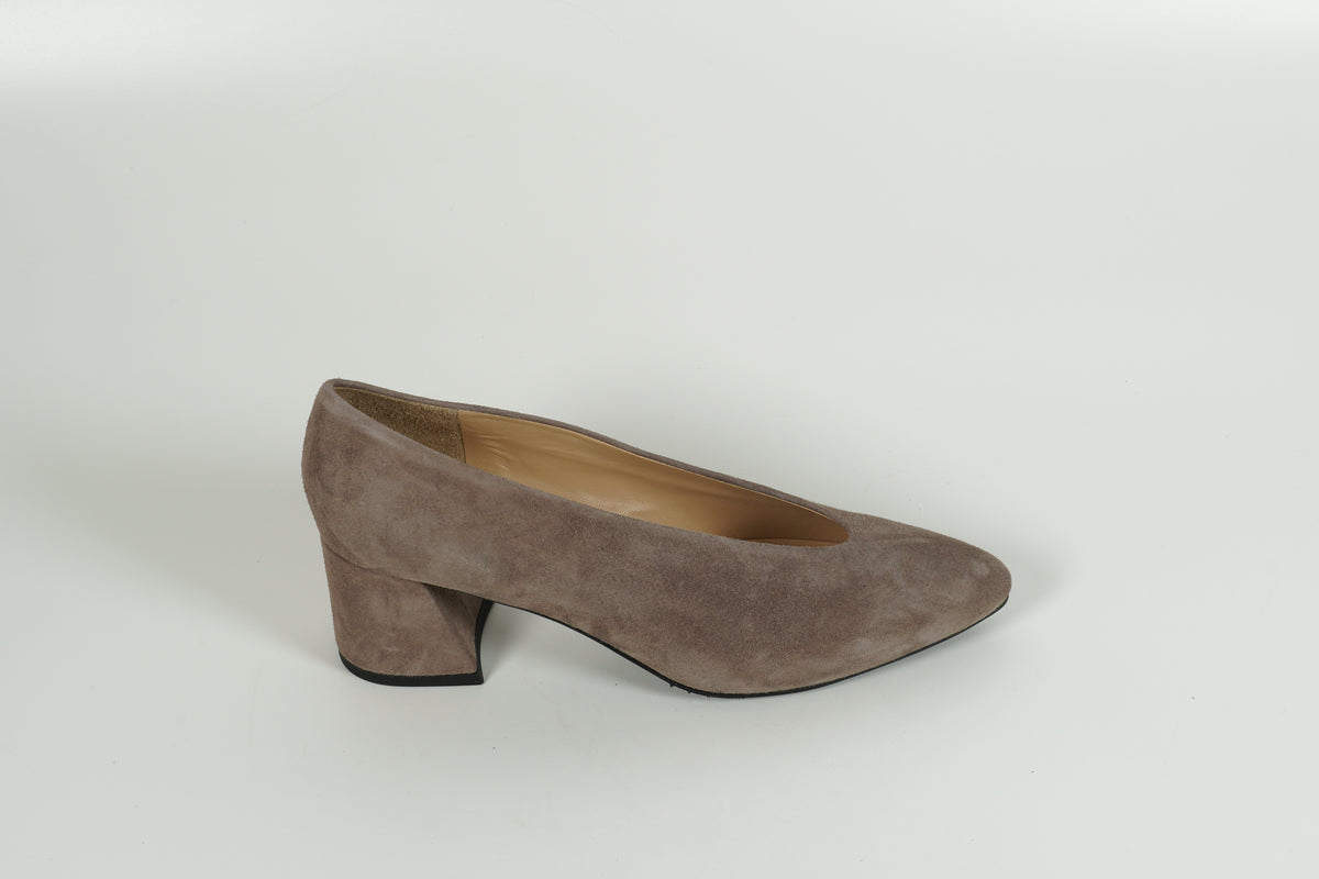 Beige Pumps