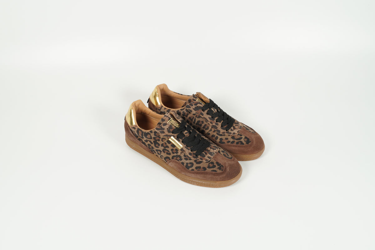 Leo sneakers