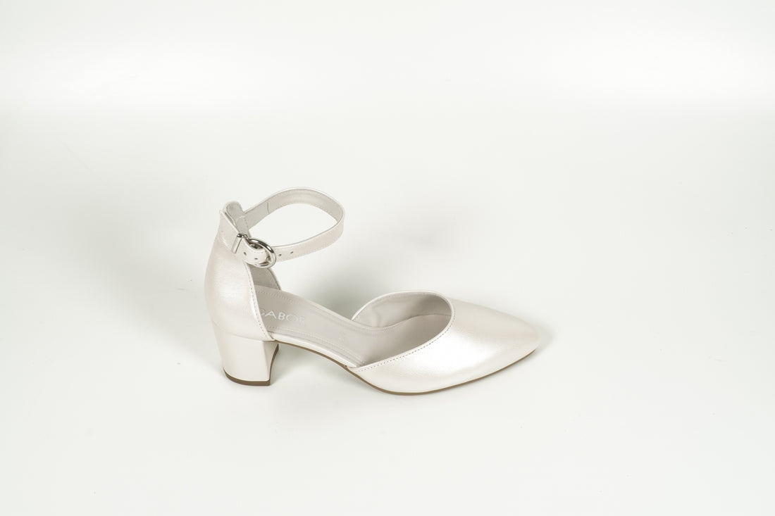 21.340.60 Perlatokid blanc cassé