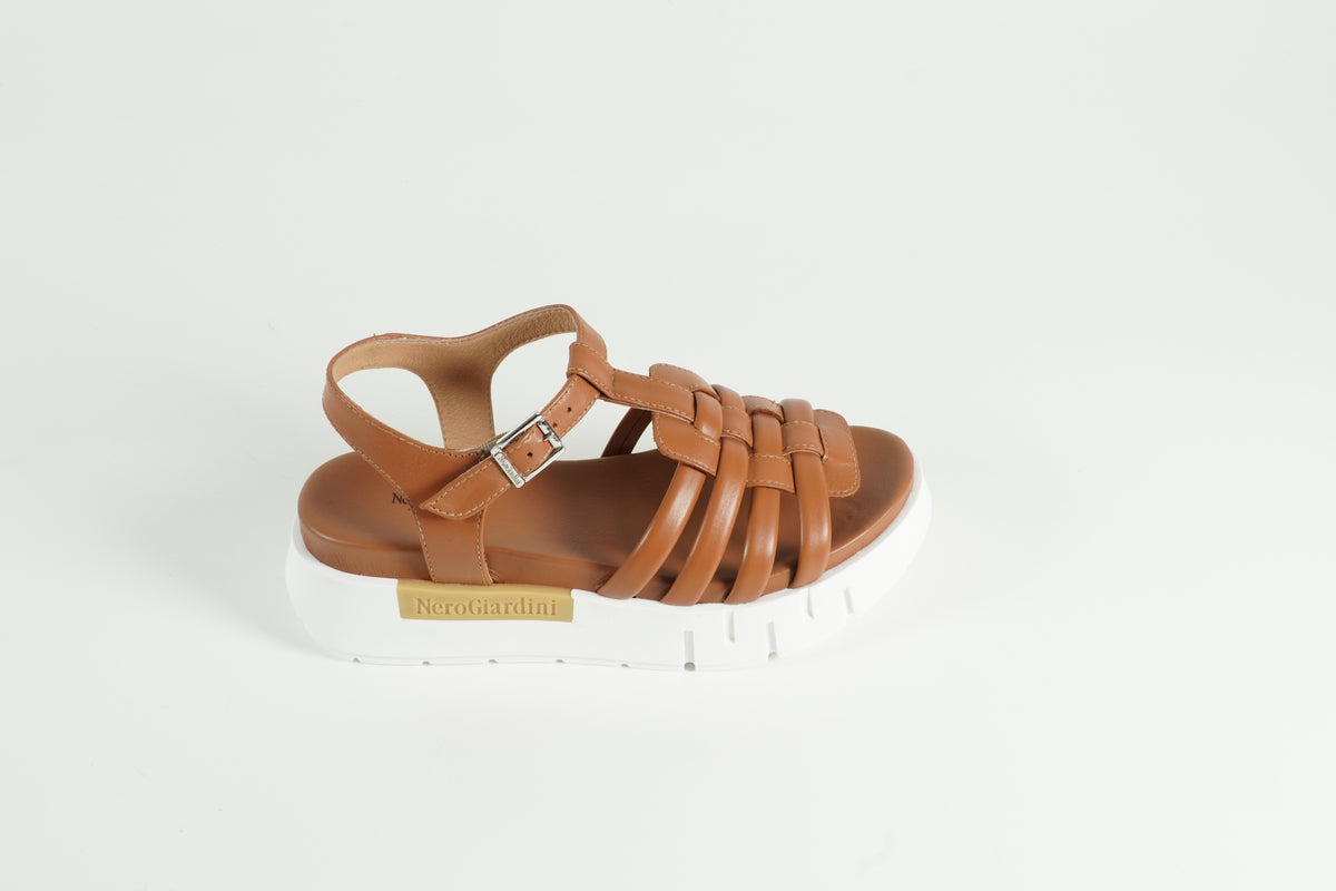 Sandal Brown
