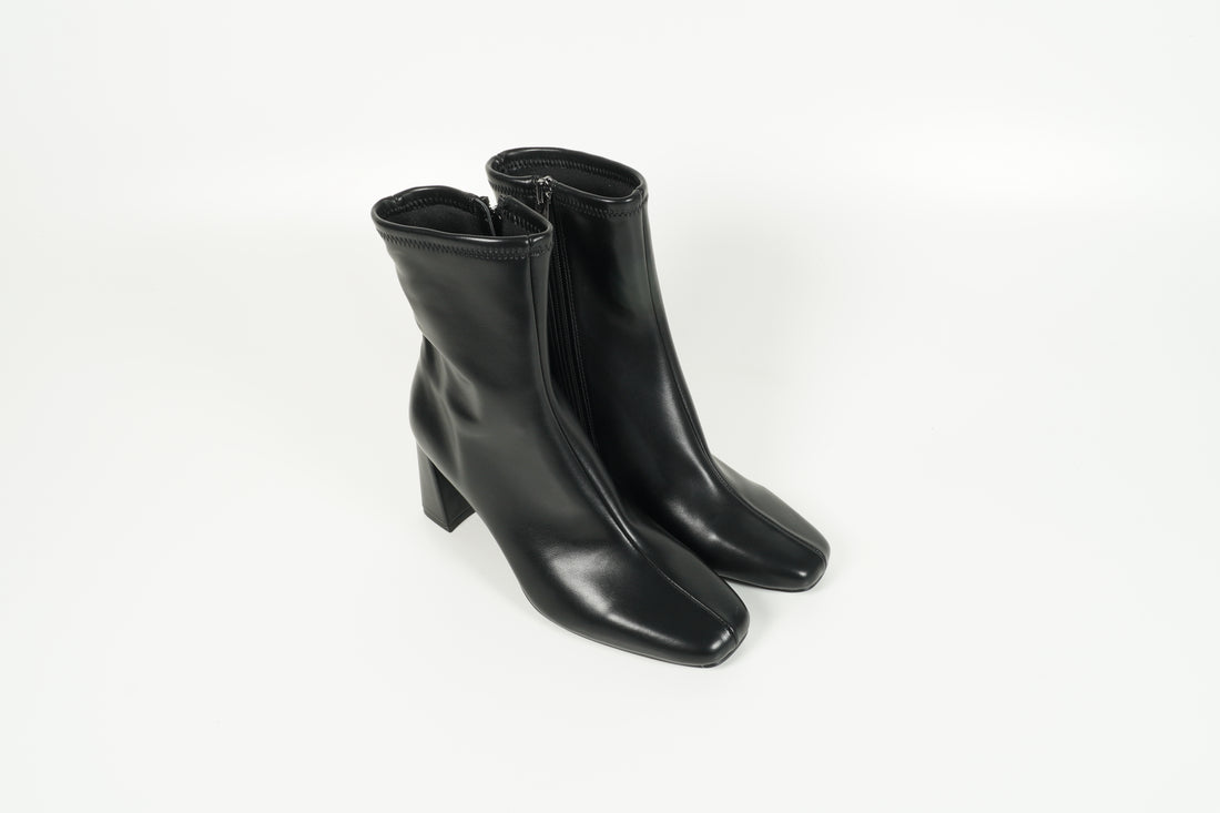 Stiefelette Schwarz