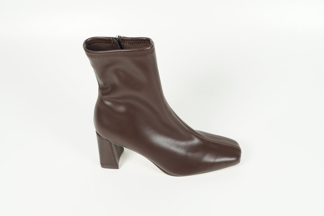 Stiefelette Braun