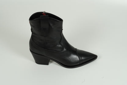 ankle boots black