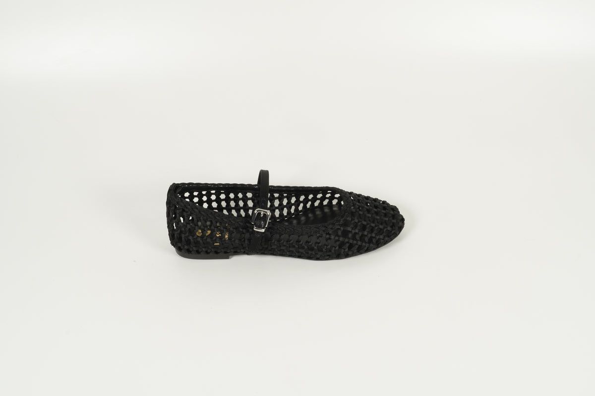 Ballerina Black