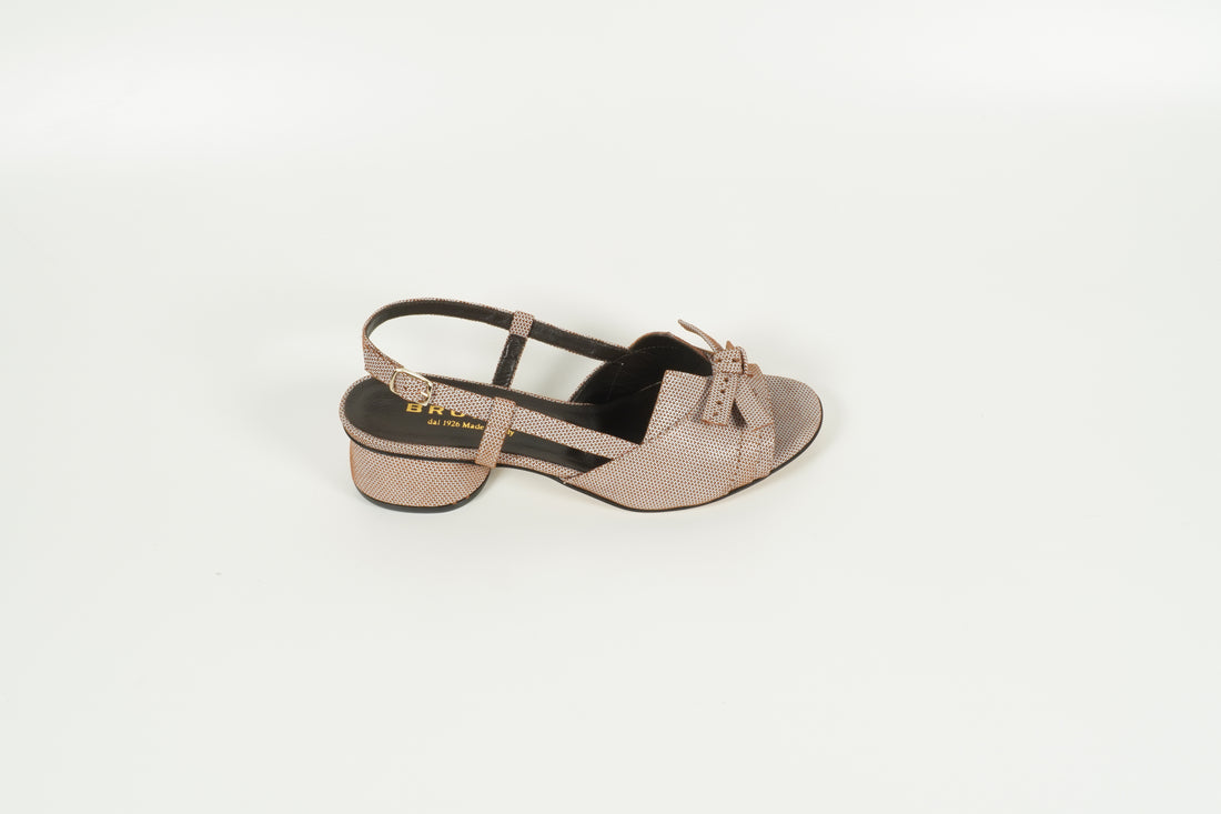 Sandal Brown