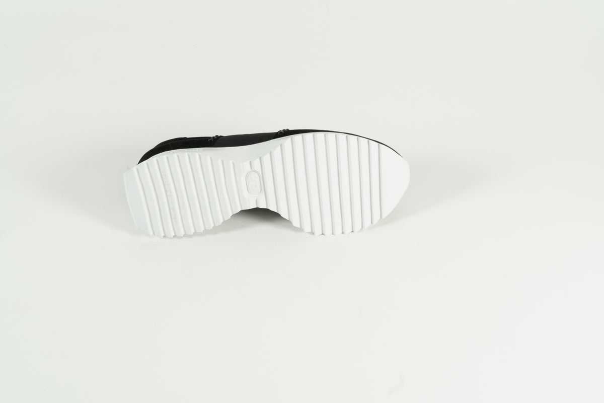 Sneaker Schwarz