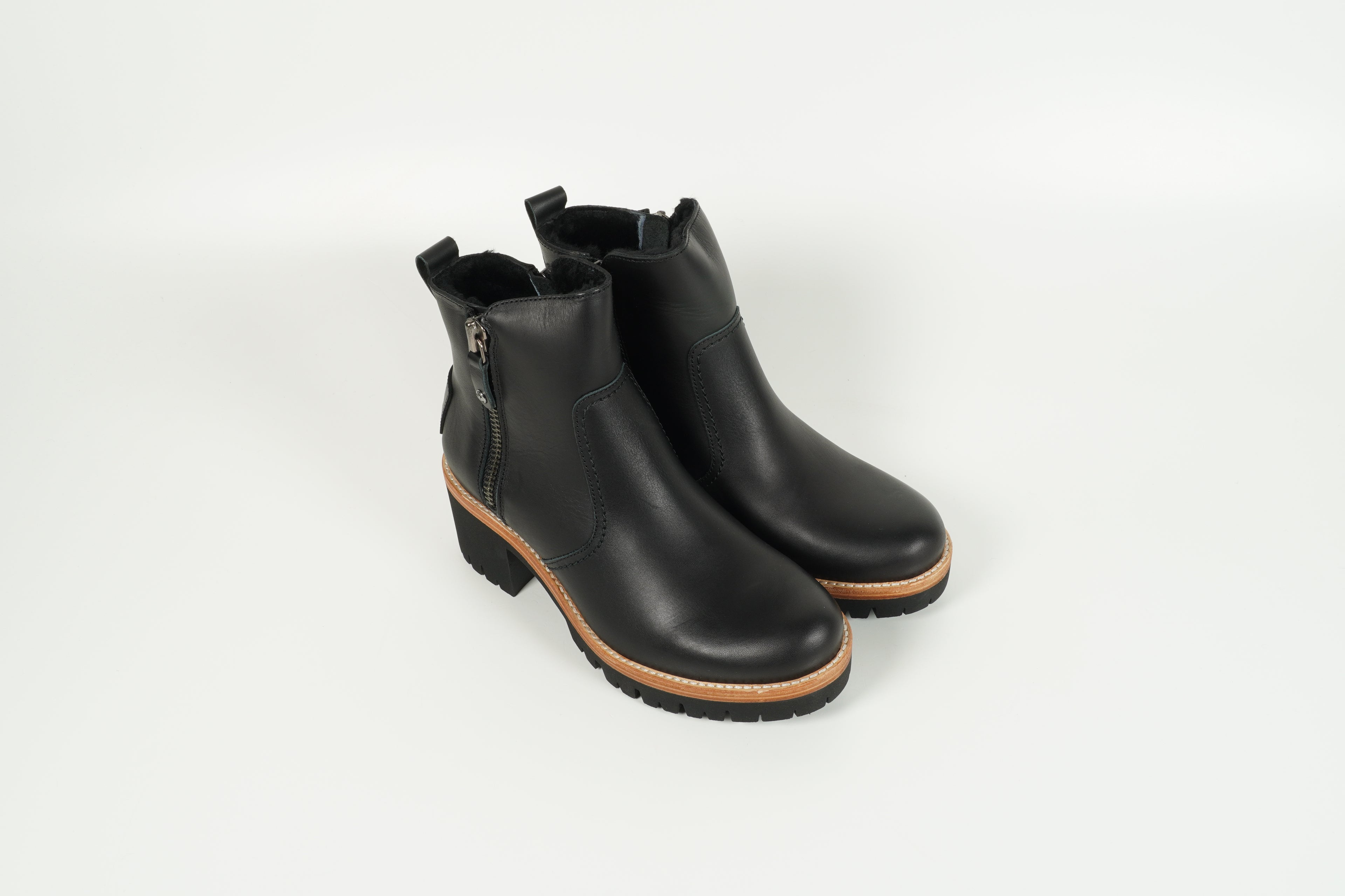 Boot Schwarz