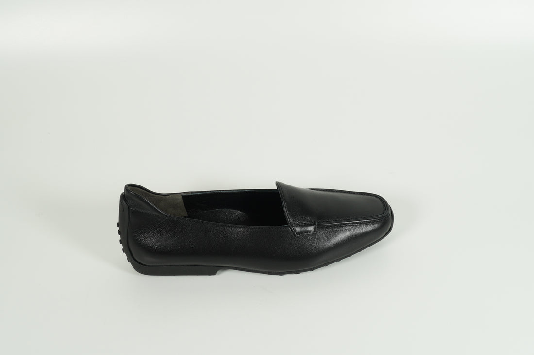 Moccasin Black