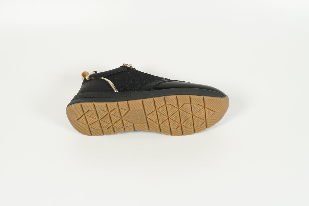 Baskets noires