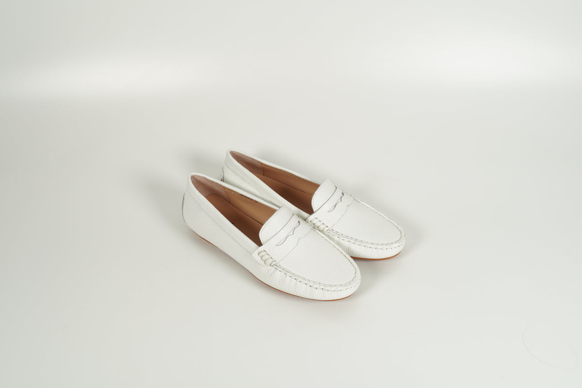 Moccasin White