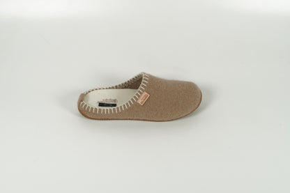 Hausschuhe Beige