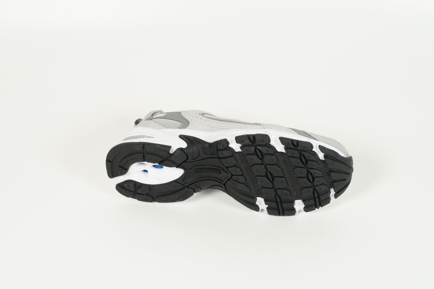 Sneaker Grau 530